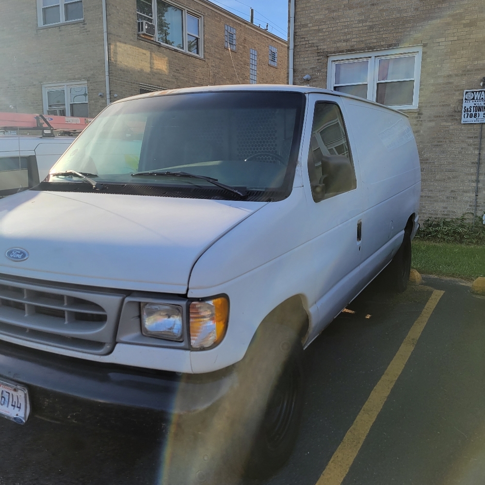Ford van f250 econoli e 6 cil